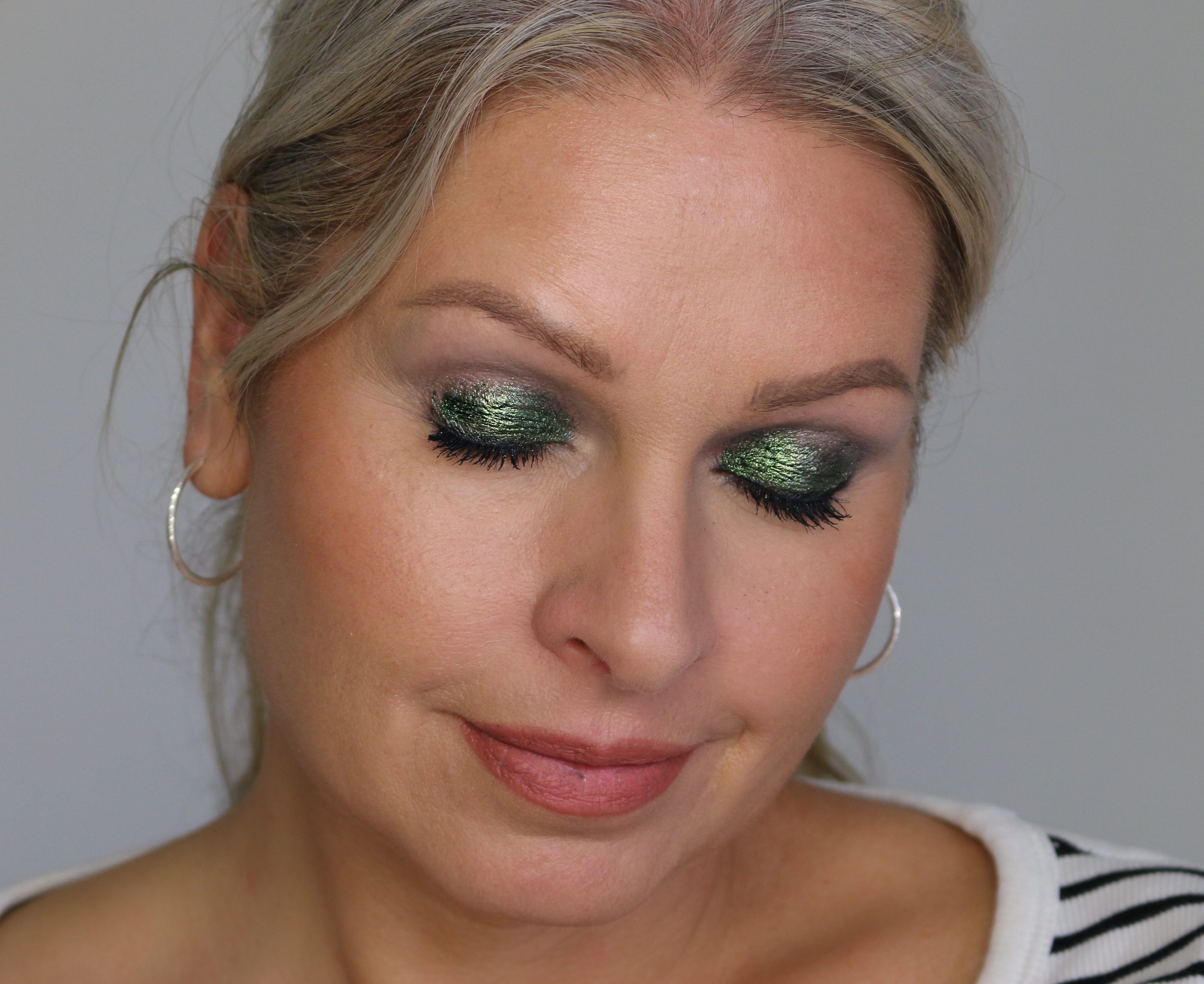 Grünes Augen-Make-Up Glitzer, www.makeupcoach.com